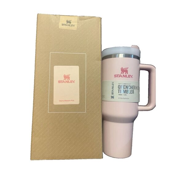 Stanley The Quencher H2.0 Cherry Blossom Pink FlowState 40oz Insulated Tumbler - Picture 8 of 9